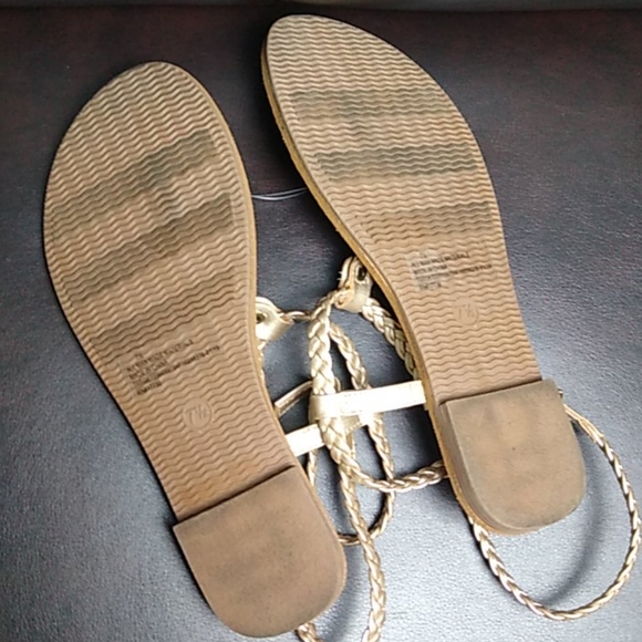 Universal thread sandals - Picture 2 of 2